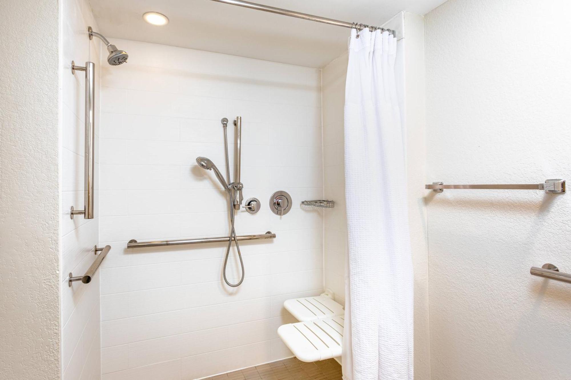 Springhill By Marriott Miami Airport South Blue Lagoon Area Hotel 3*
