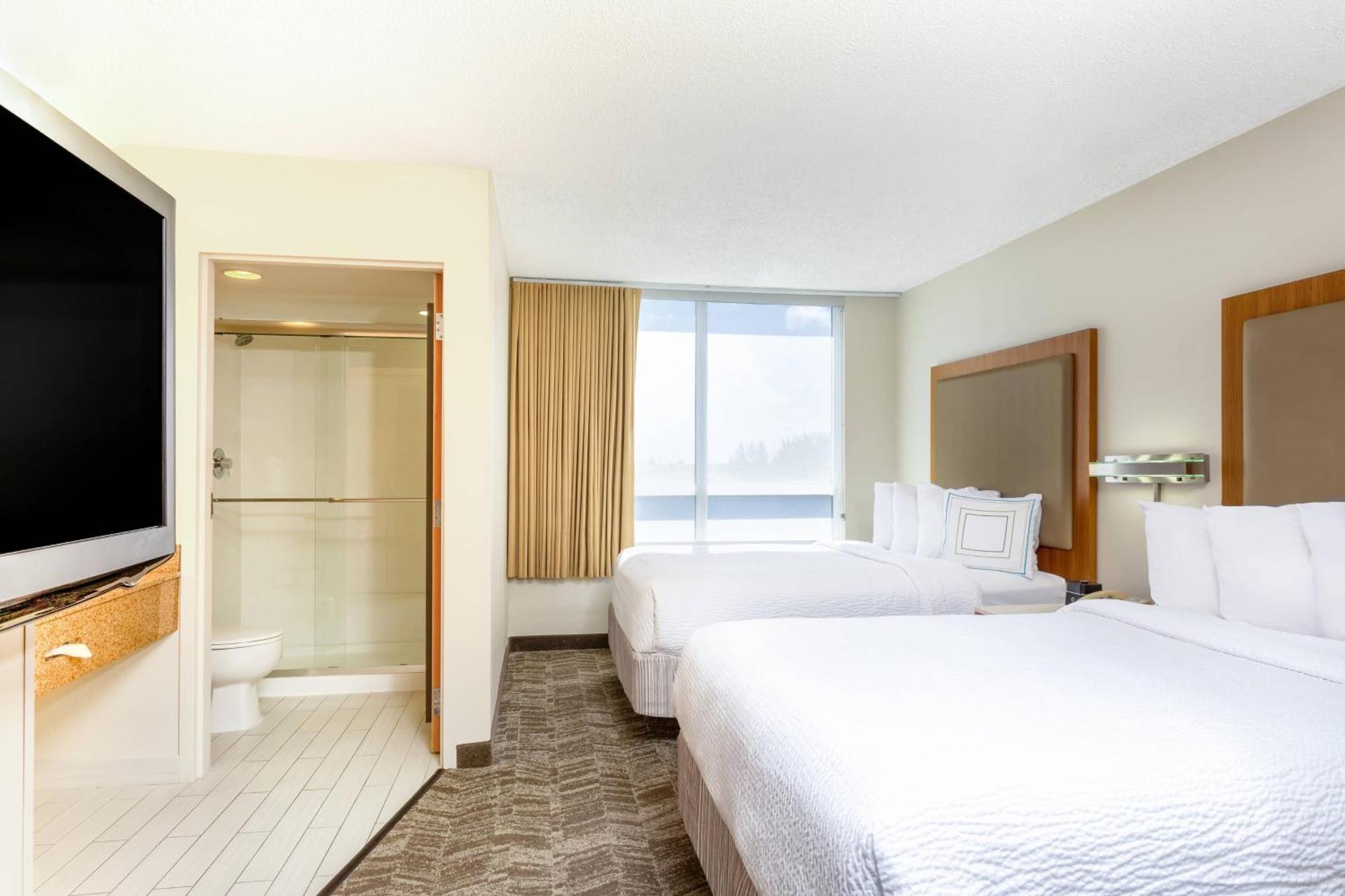 Springhill By Marriott Miami Airport South Blue Lagoon Area 3*