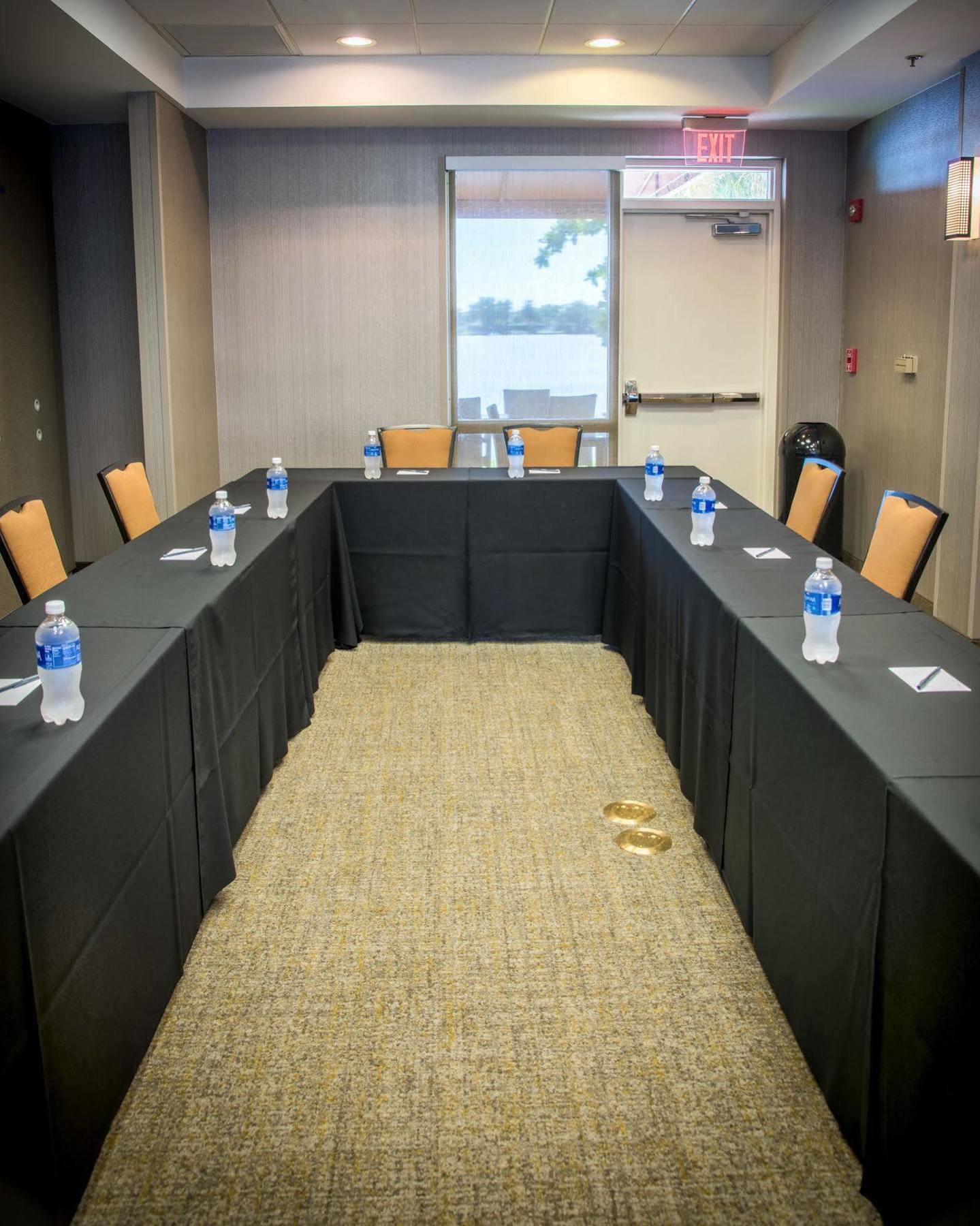 Hotel Springhill By Marriott Miami Airport South Blue Lagoon Area