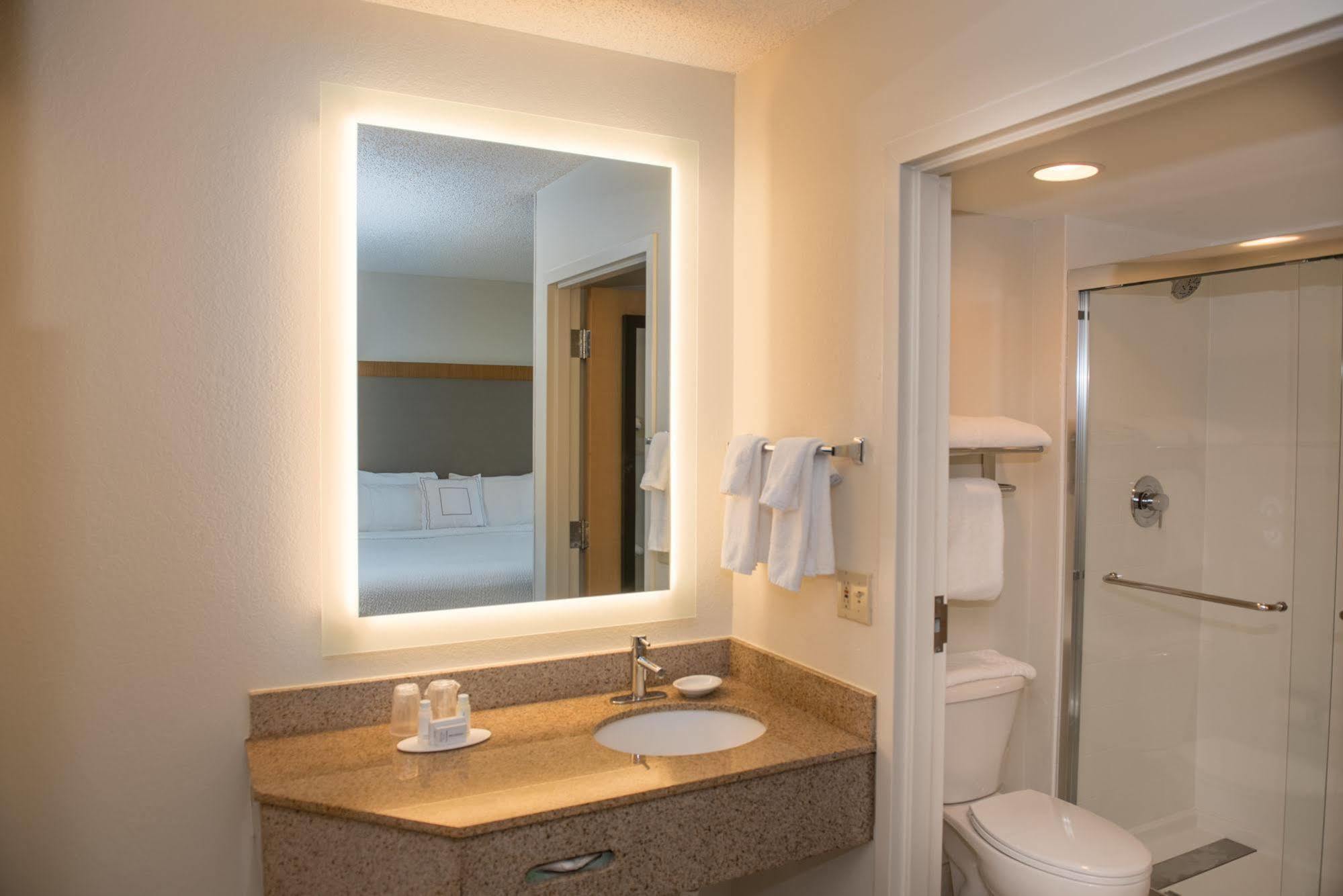 Springhill By Marriott Airport South Blue Lagoon Area 3* Miami Springs