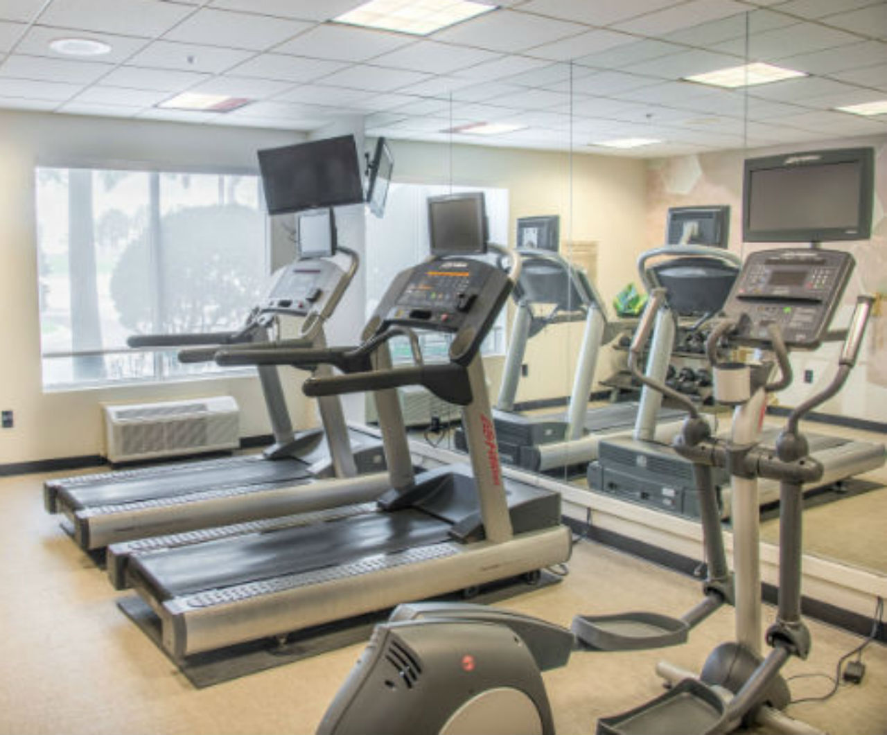 Hotel Springhill By Marriott Miami Airport South Blue Lagoon Area